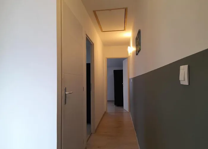 De 100m2 Avec Terrasse * Wardrecques